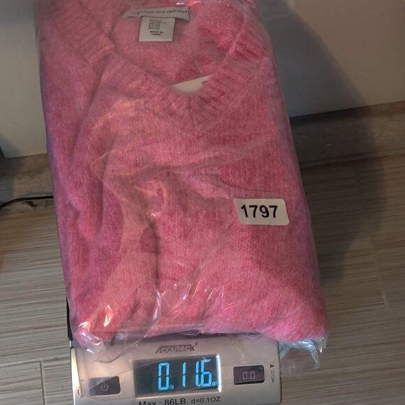 Cupcakes & Cashmere Pink Hearts Valentine Day Soft Sweater Ladies XS - Picture 10 of 12